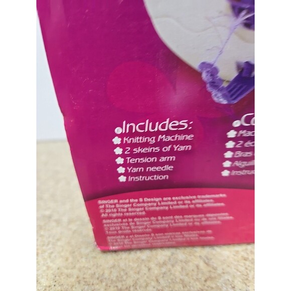 2010 Singer Knitting Machine w/2 Skeins Yarn - Knitting Machine Kid Toy Sealed - Picture 8 of 10
